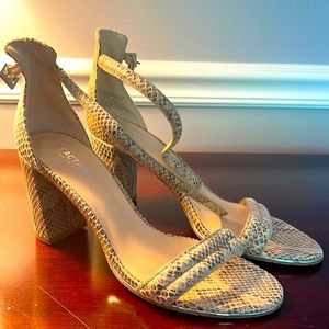 Kenneth Cole high heel sandals